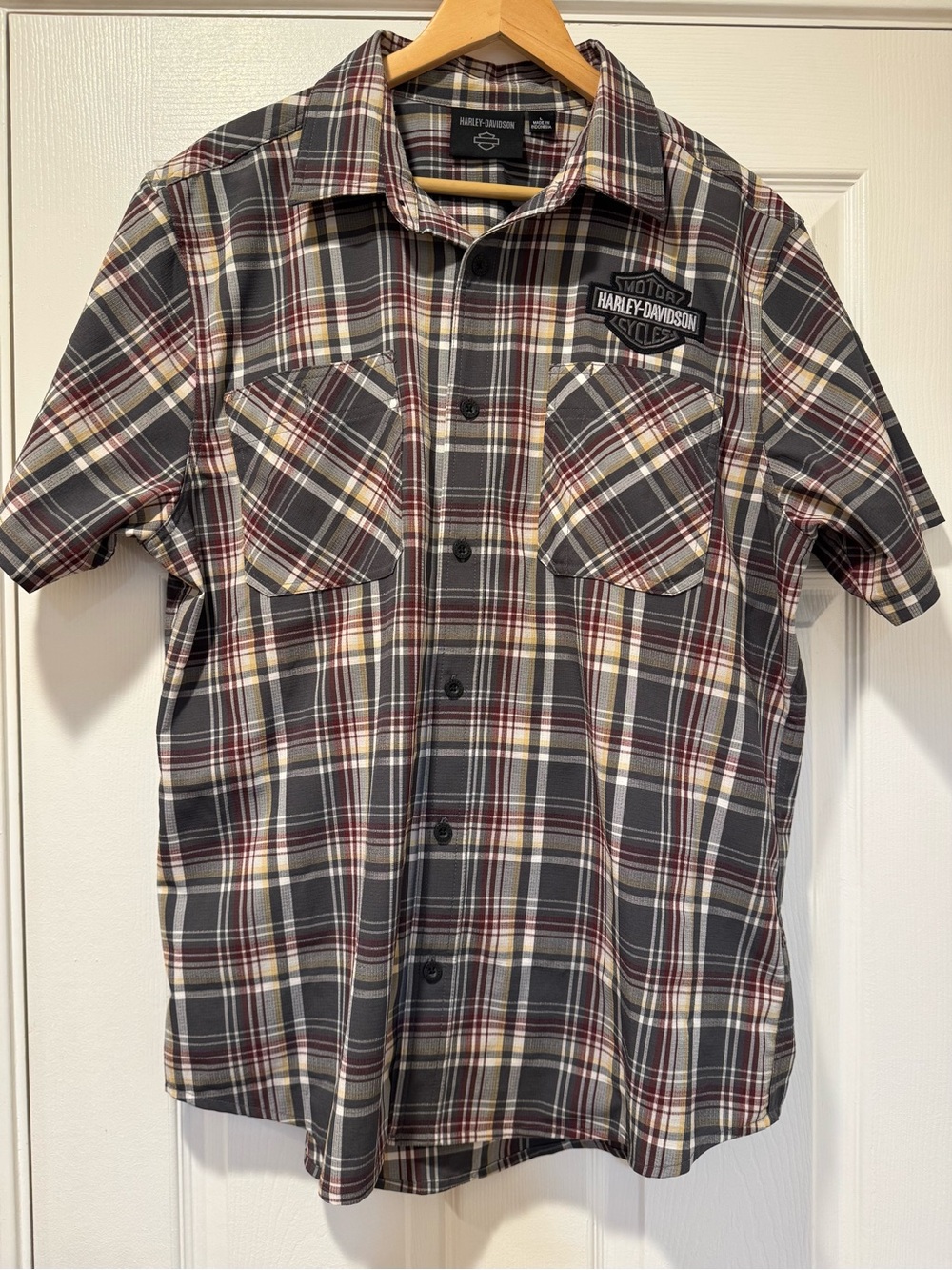 Harley-Davidson Plaid Short Sleeve Button-Front Work Shirt with Maroon Accents